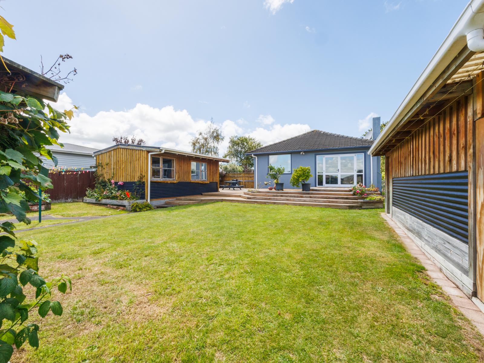 30 Pharazyn Street, Feilding