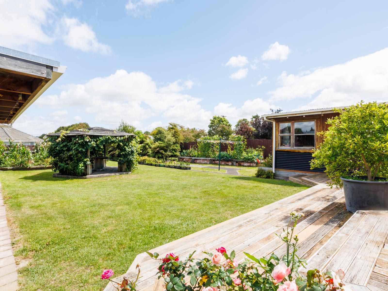 30 Pharazyn Street, Feilding