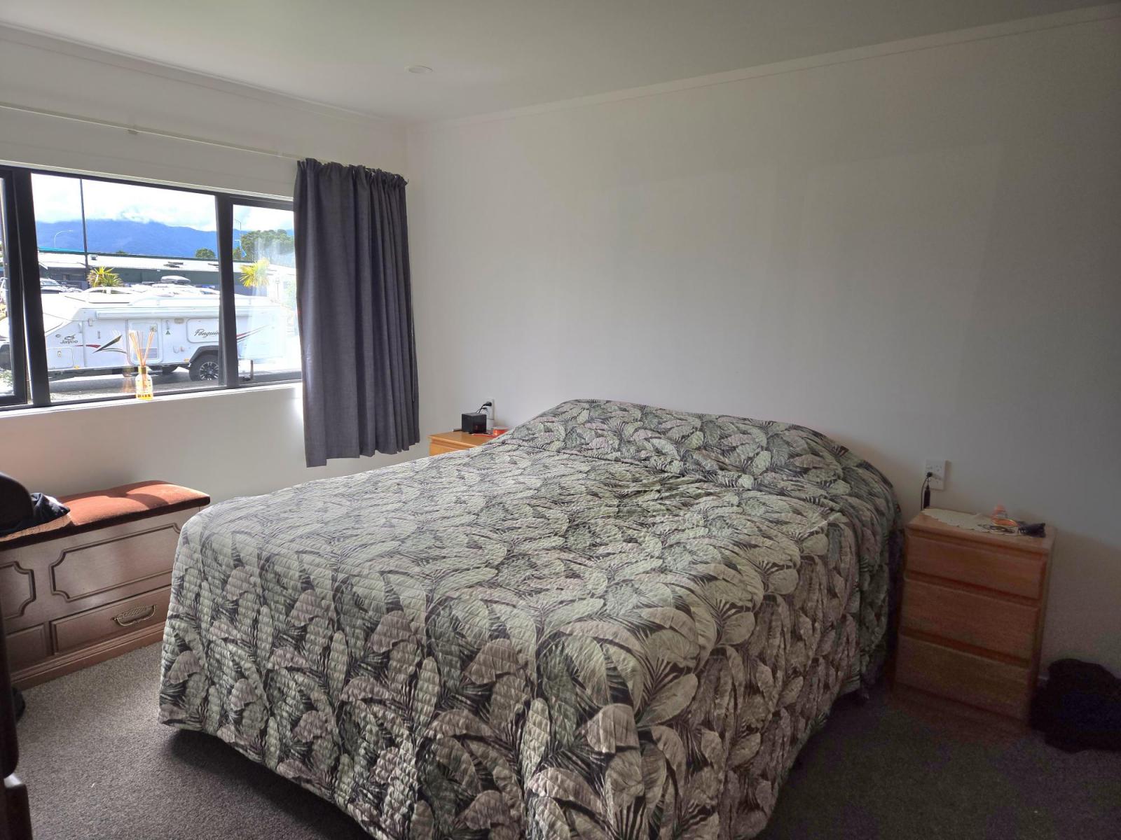 6 Adderley Street, Westport