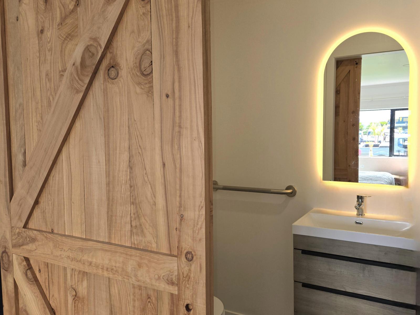 6 Adderley Street, Westport