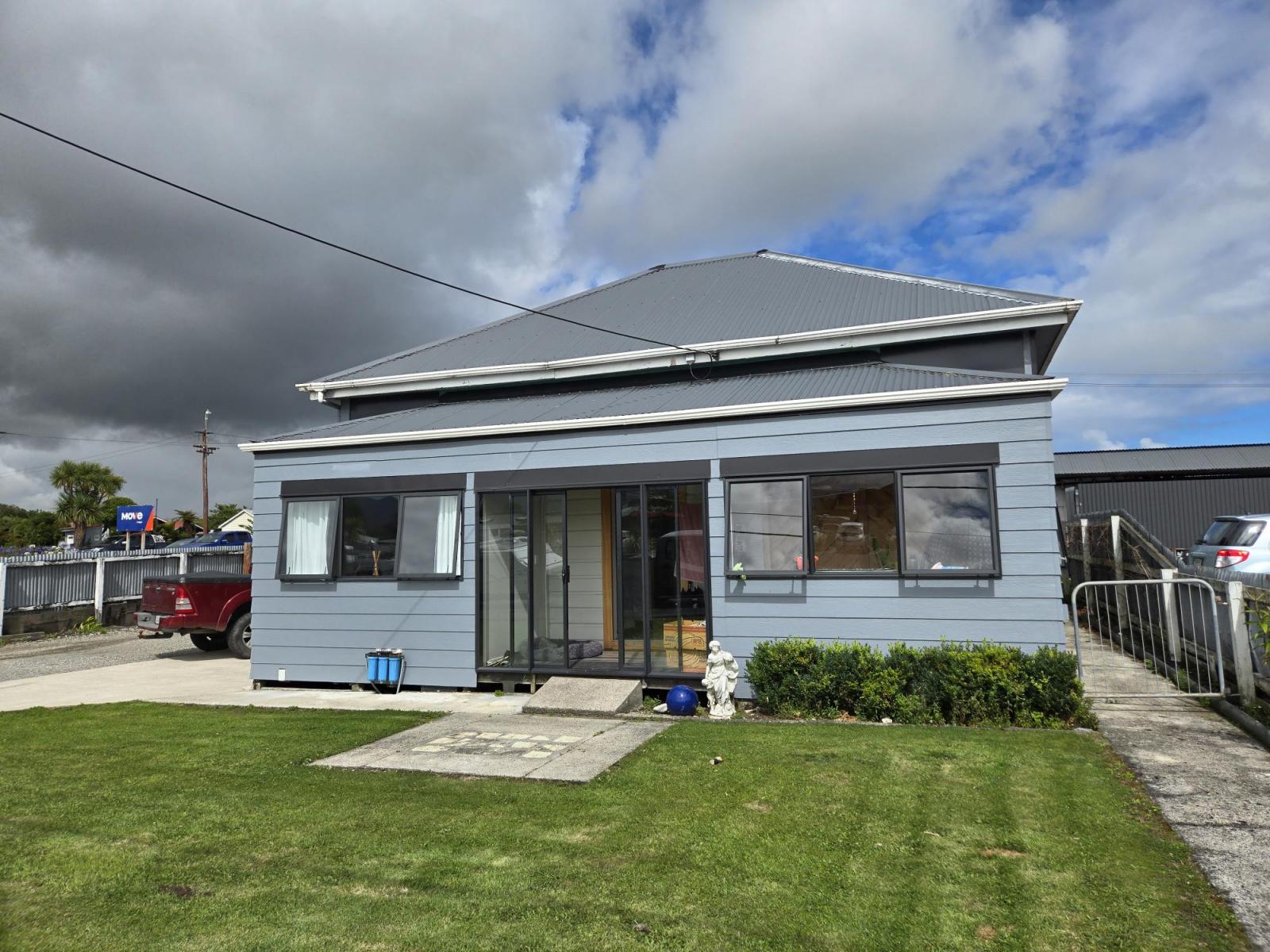 6 Adderley Street, Westport