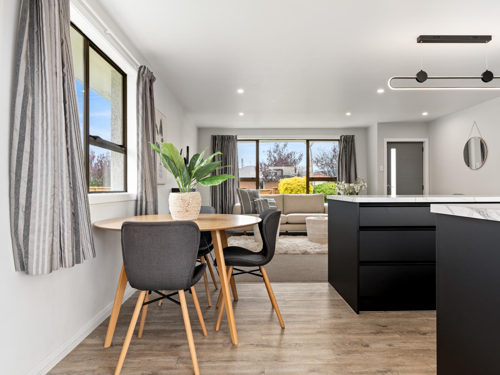 1 Severn Street, Mosgiel