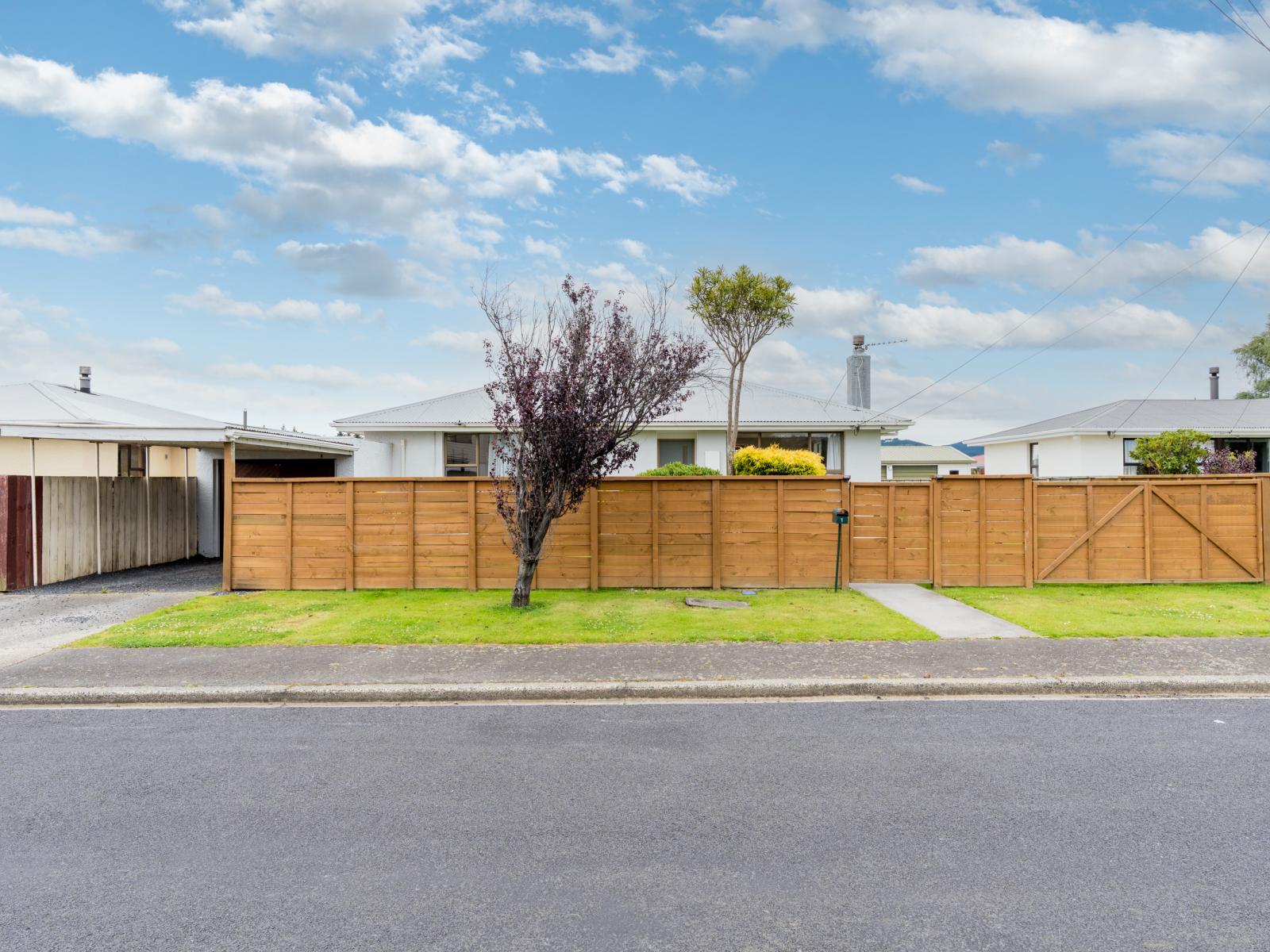 1 Severn Street, Mosgiel