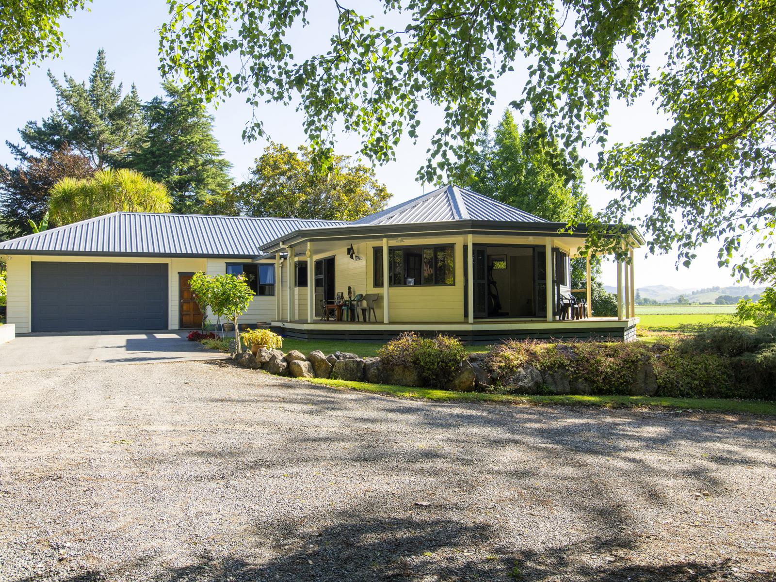 156 Bond Road, Ormond