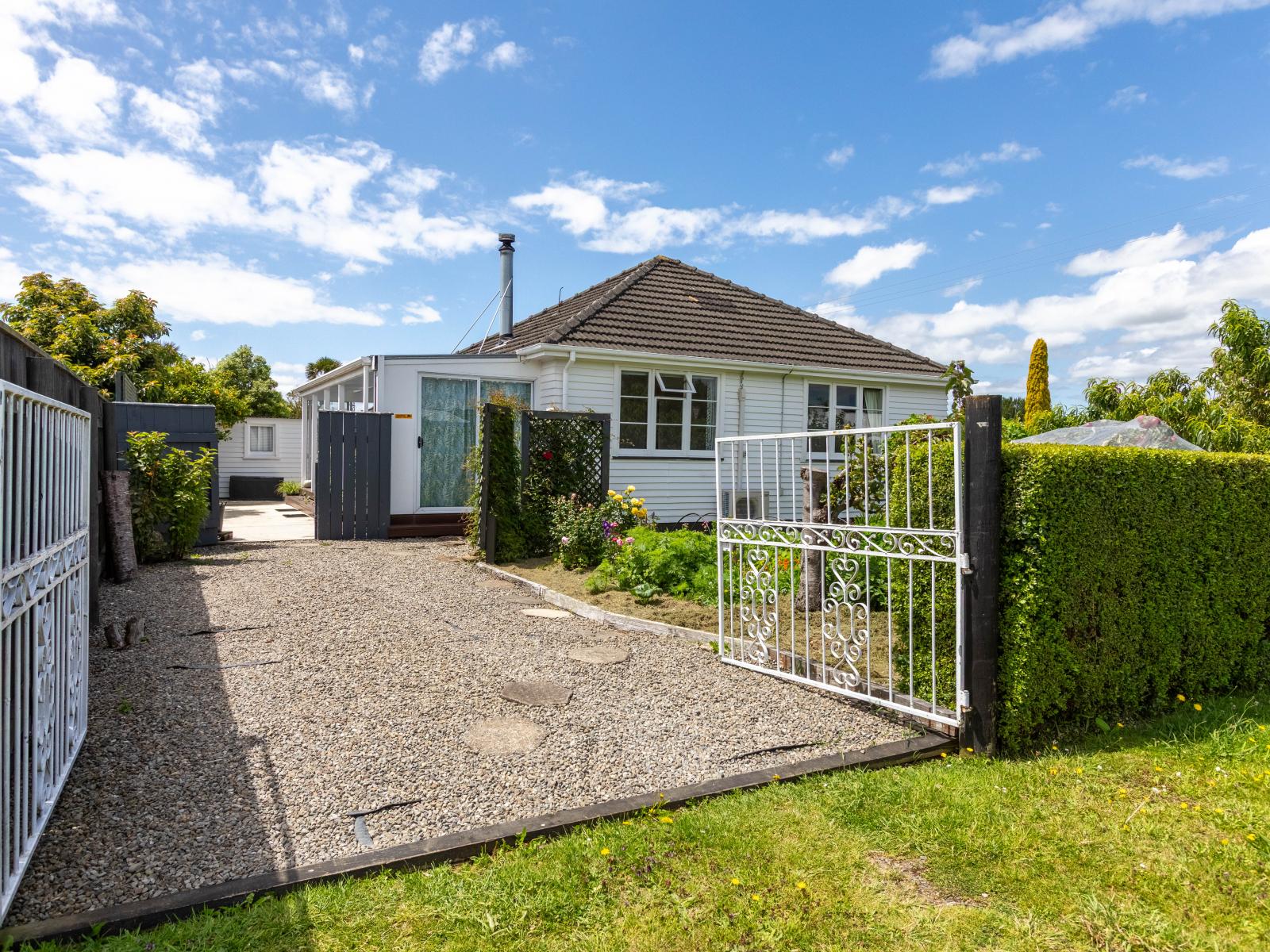 21 Hall Street, Woodville