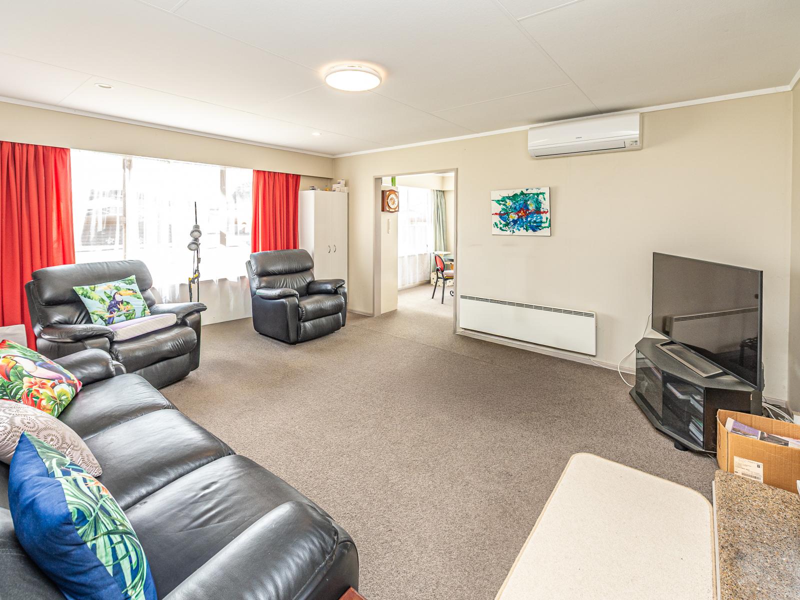 14 Saunders Place, Gonville