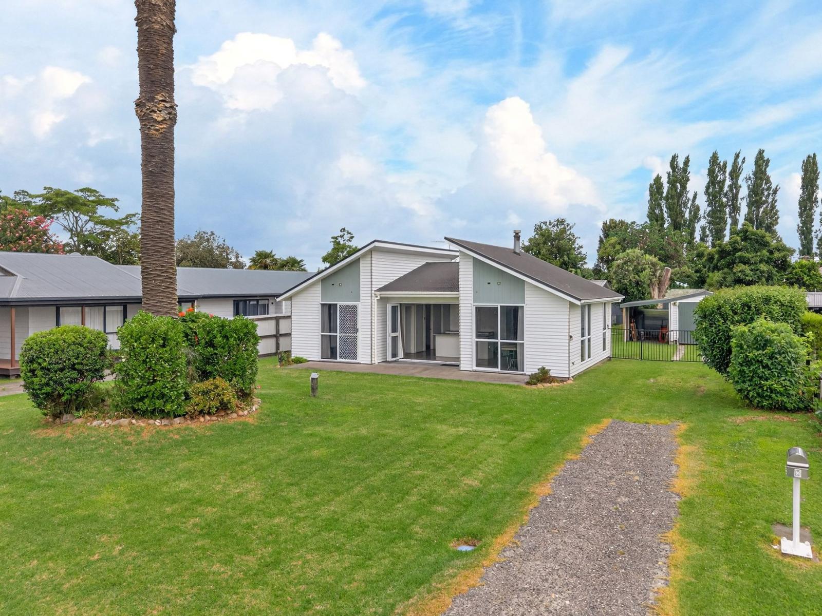 8 Parker Street, Elgin