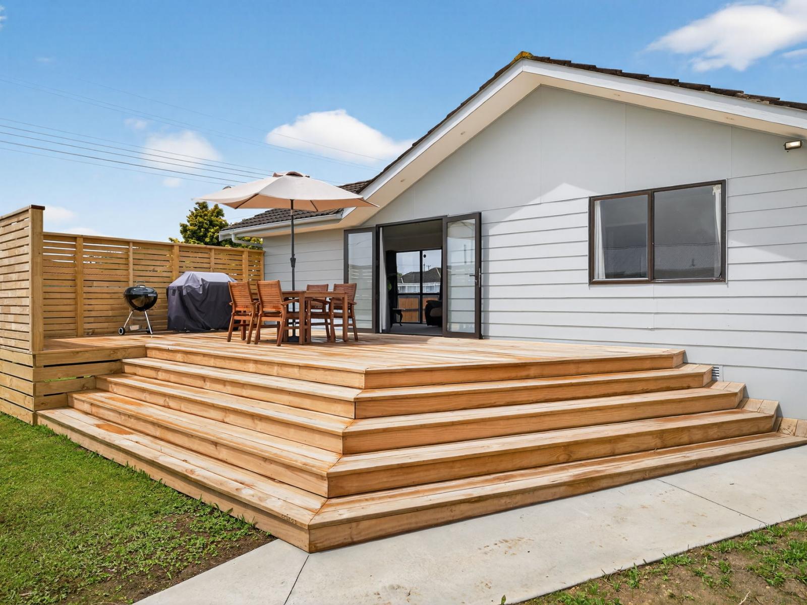 5 Cemetery Road, Sanson