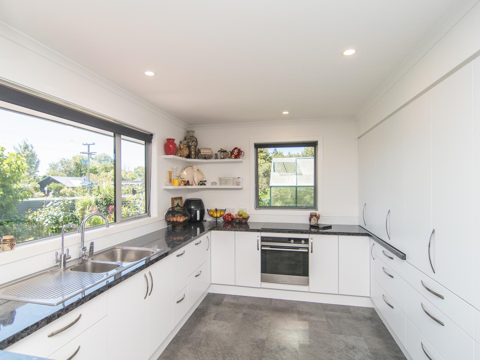 14 Richard Pearse Drive, Temuka