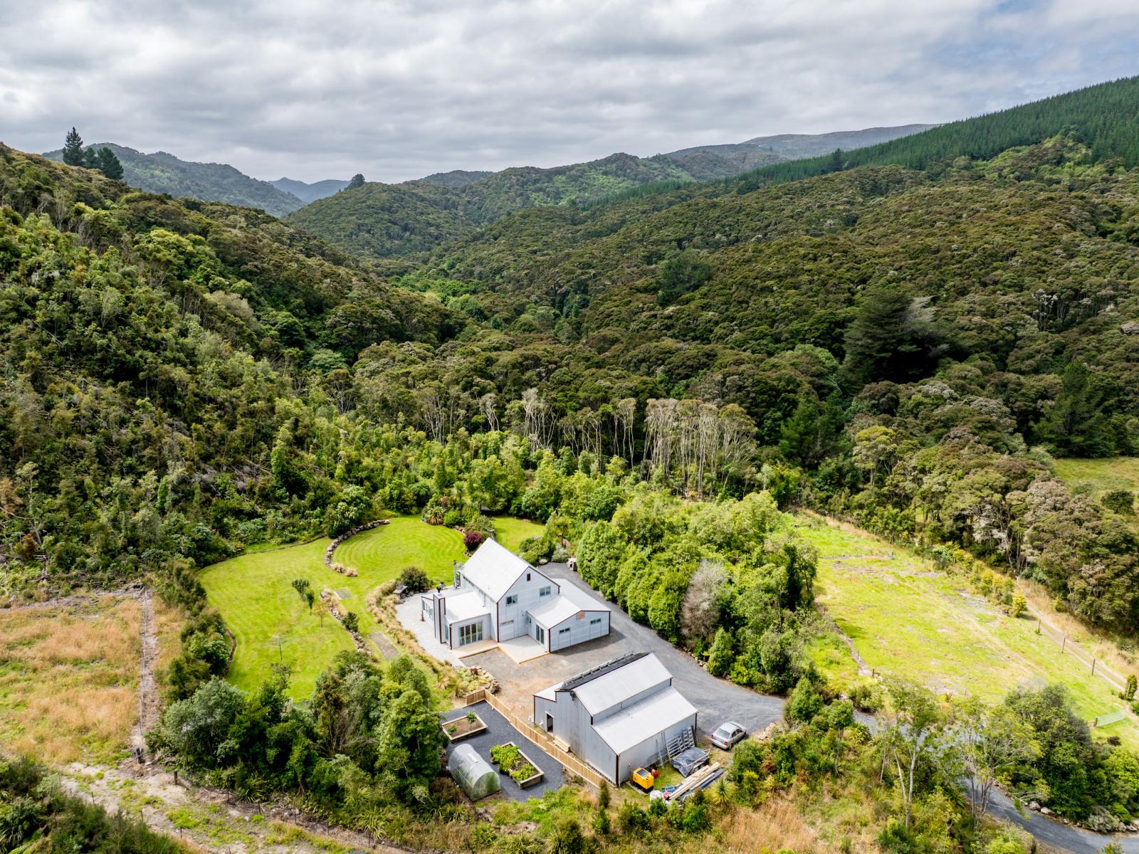 515 Silverstream Valley Road, North Taieri, Mosgiel
