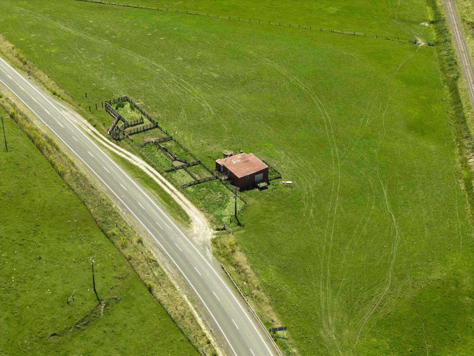 1343 Wharerata Road, Muriwai