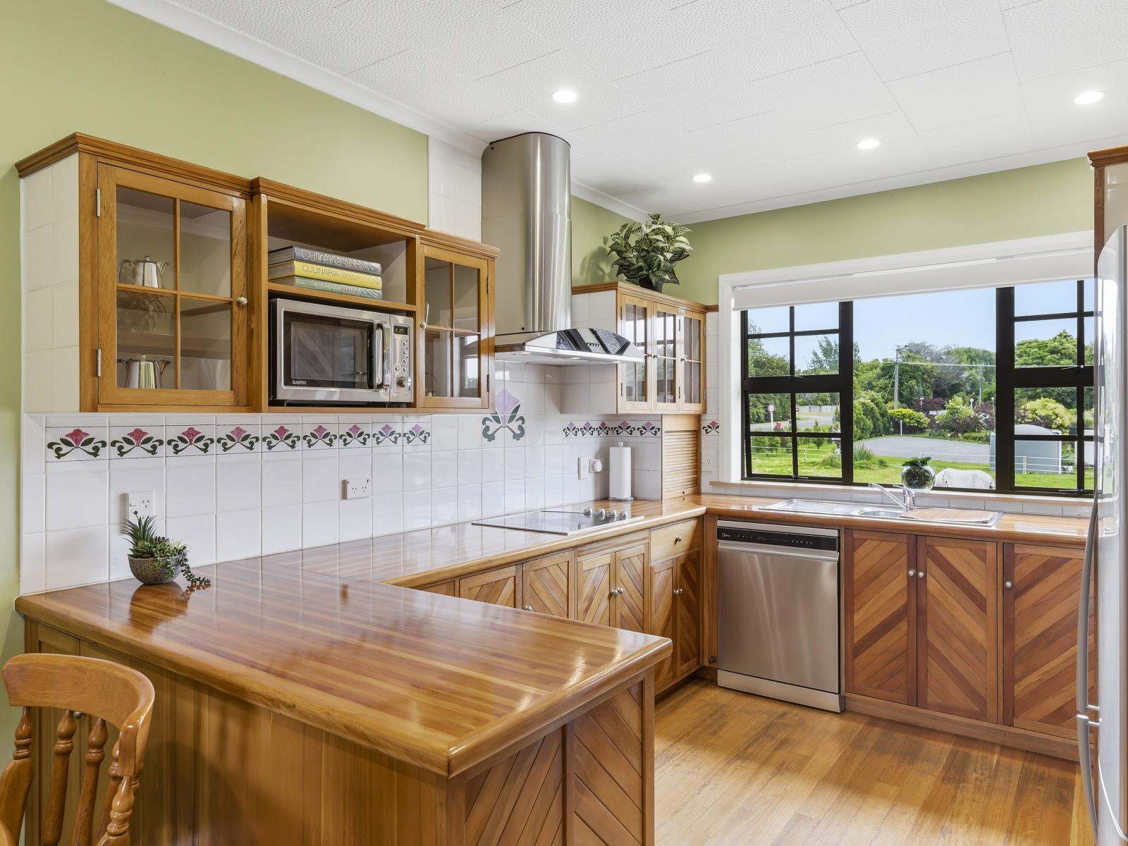 15 Koputaroa Road, Levin