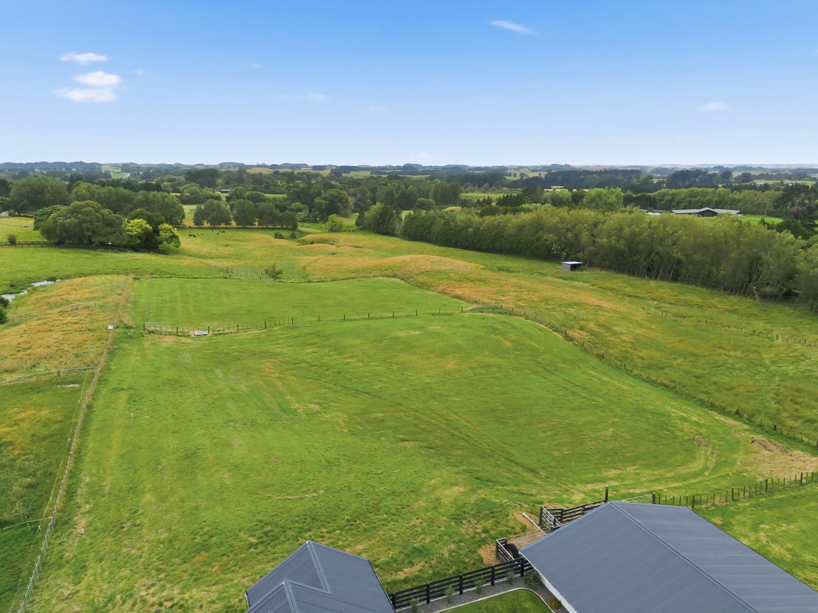 15 Koputaroa Road, Levin