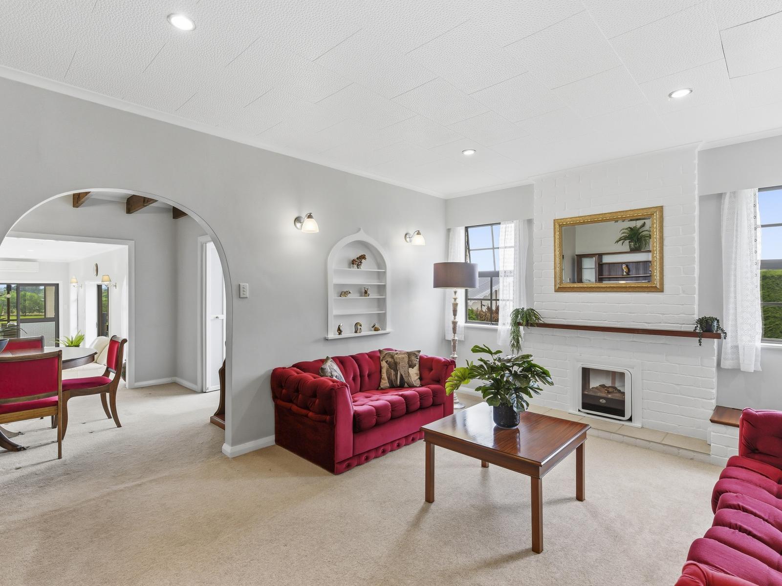 15 Koputaroa Road, Levin