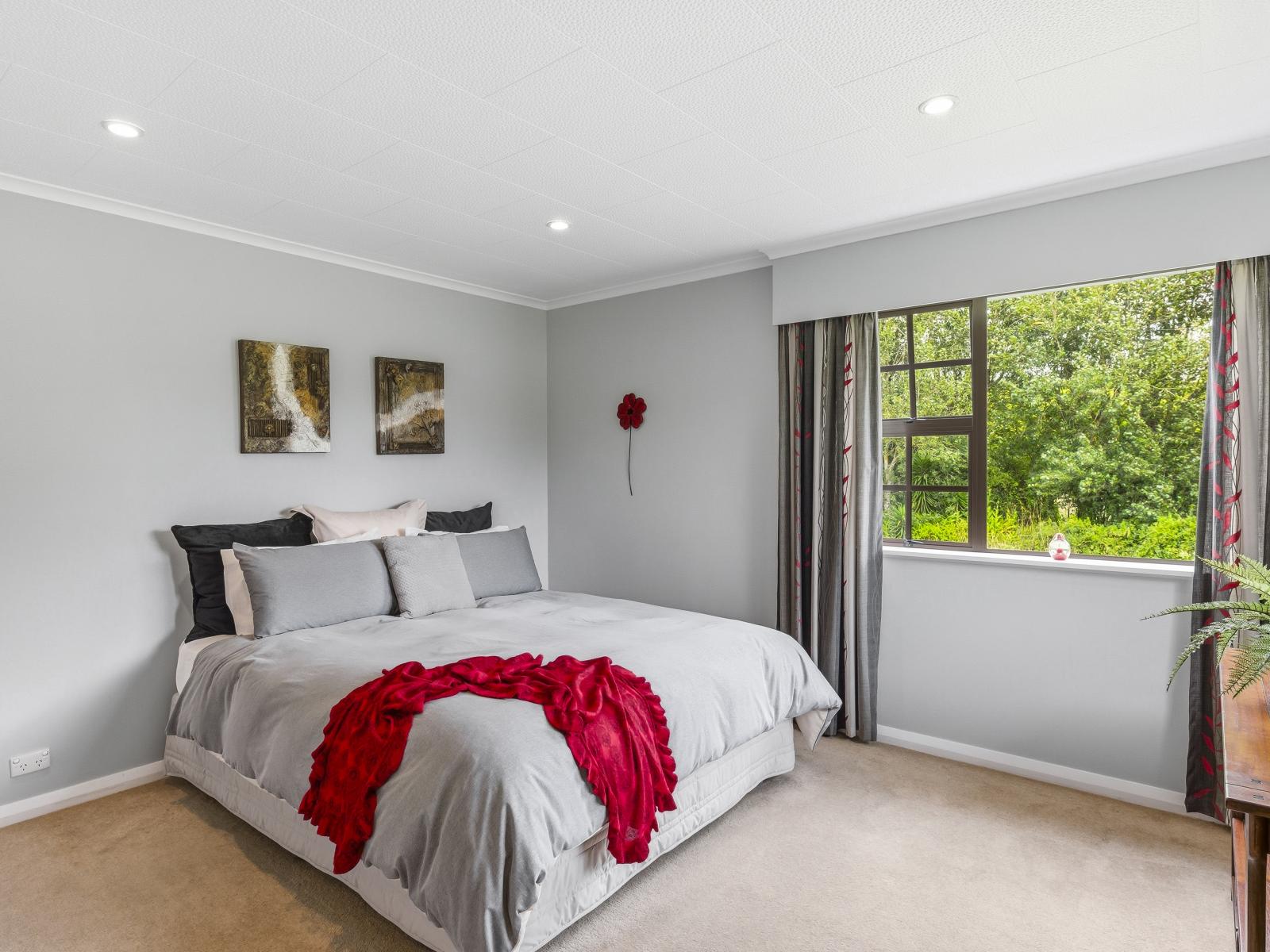 15 Koputaroa Road, Levin