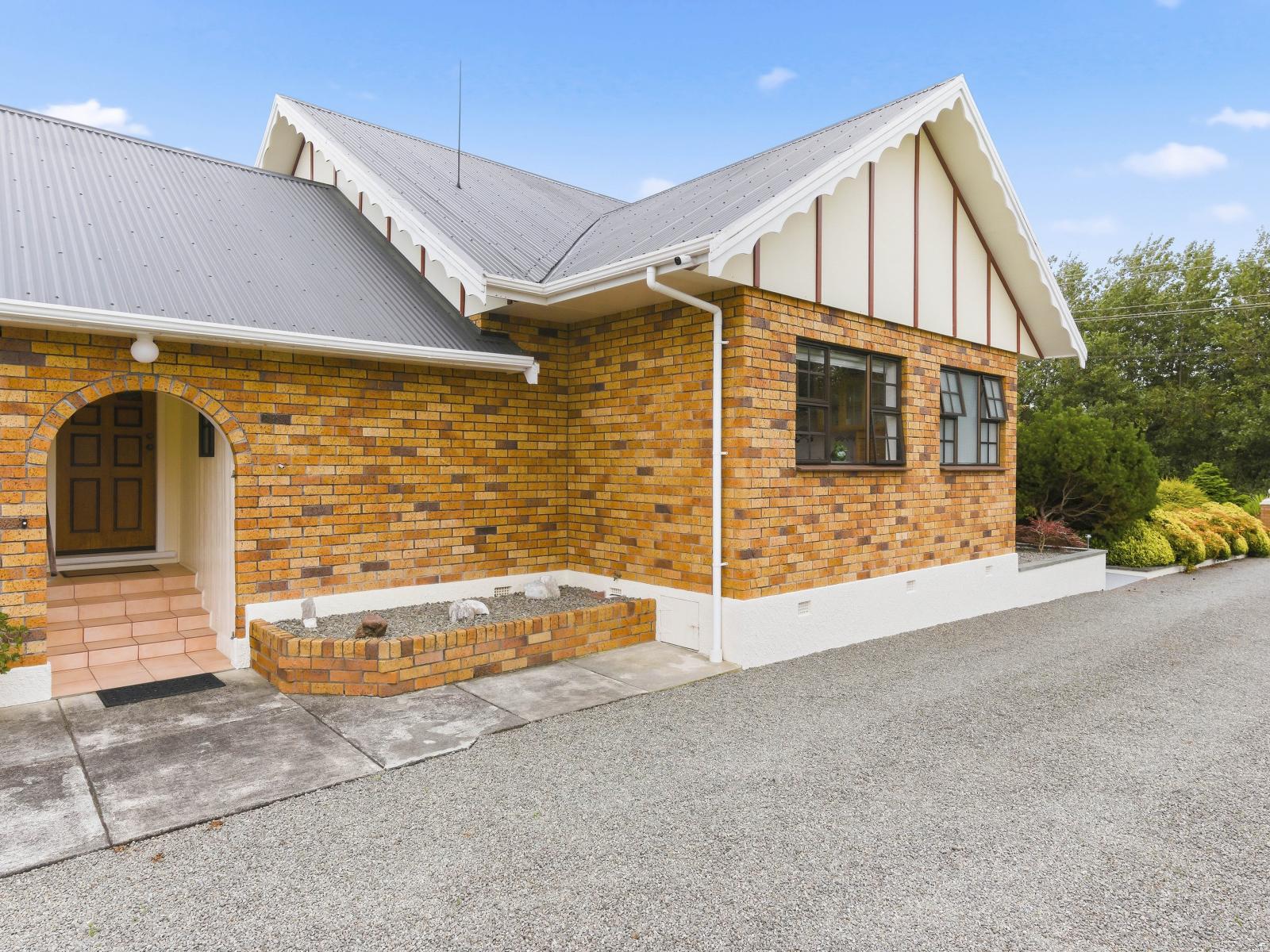 15 Koputaroa Road, Levin