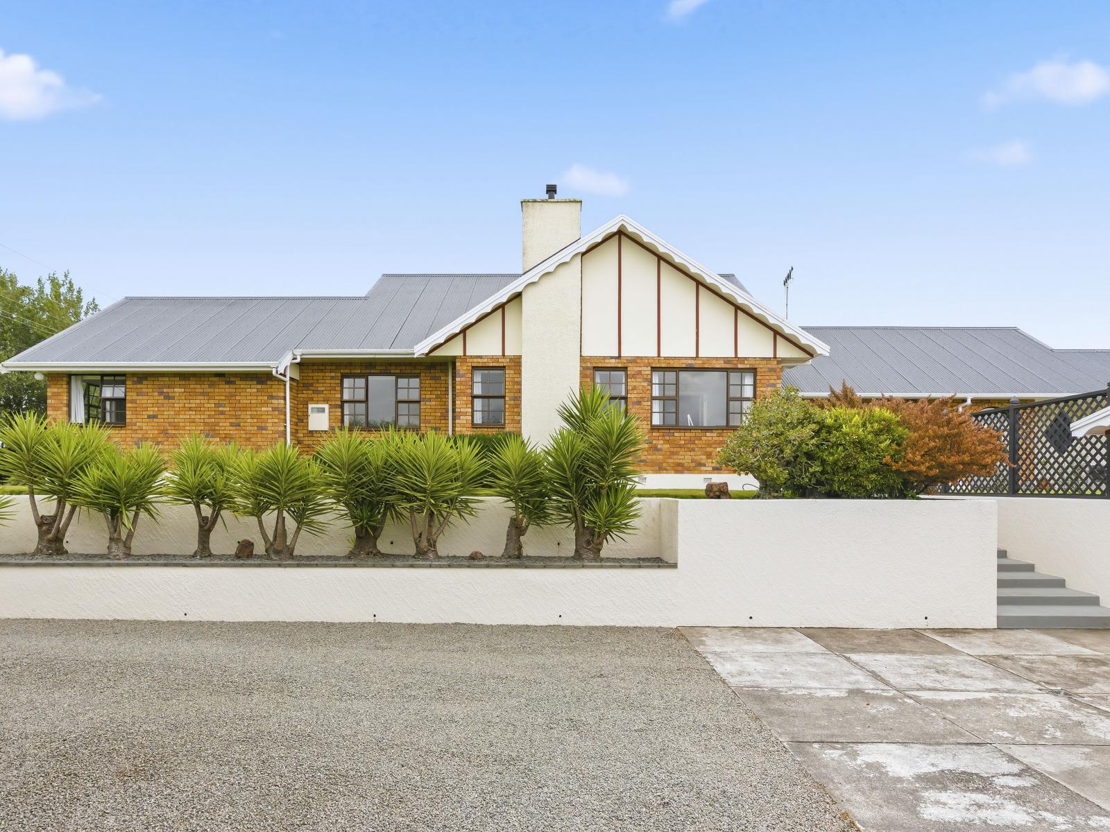 15 Koputaroa Road, Levin