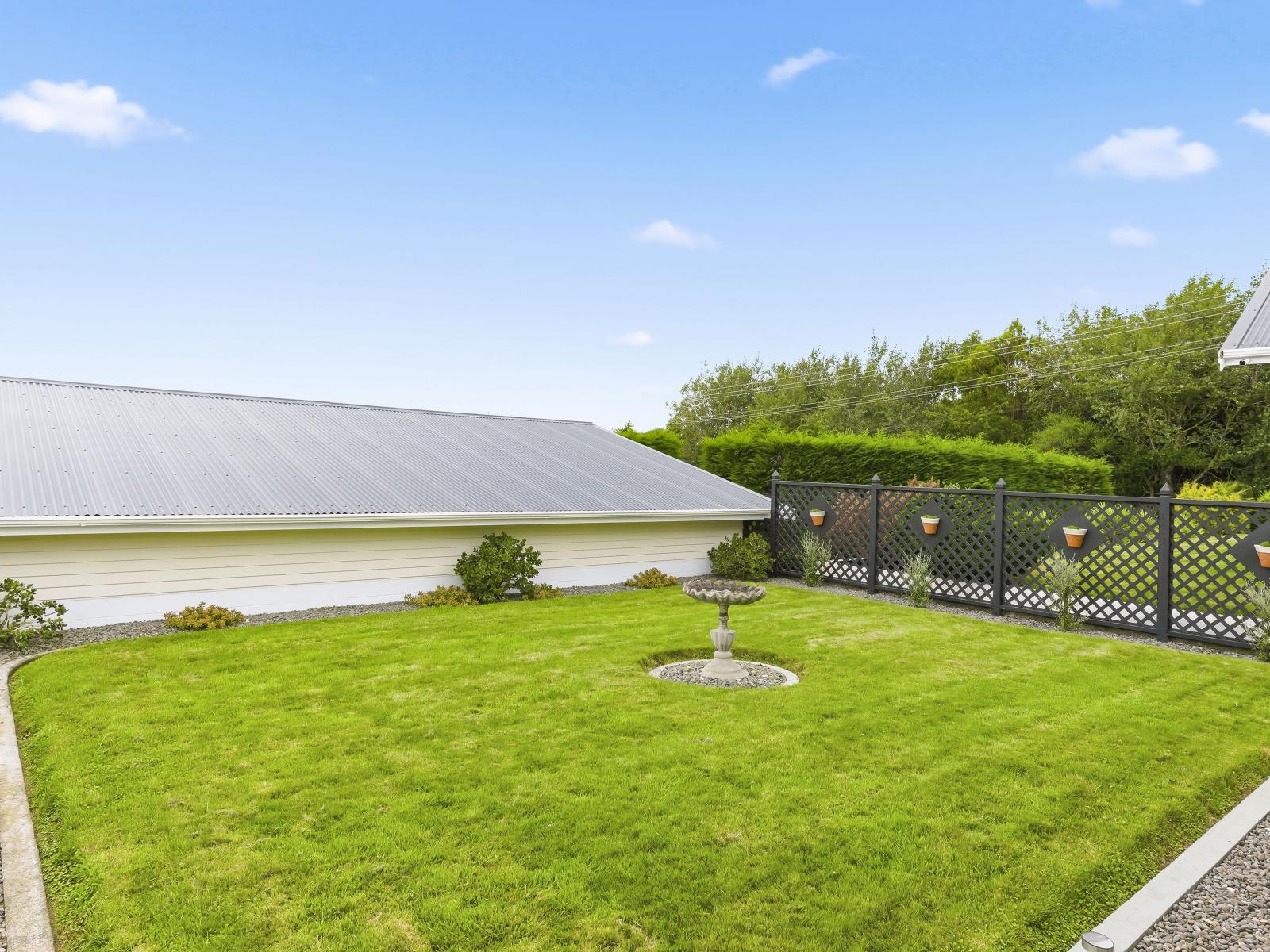 15 Koputaroa Road, Levin