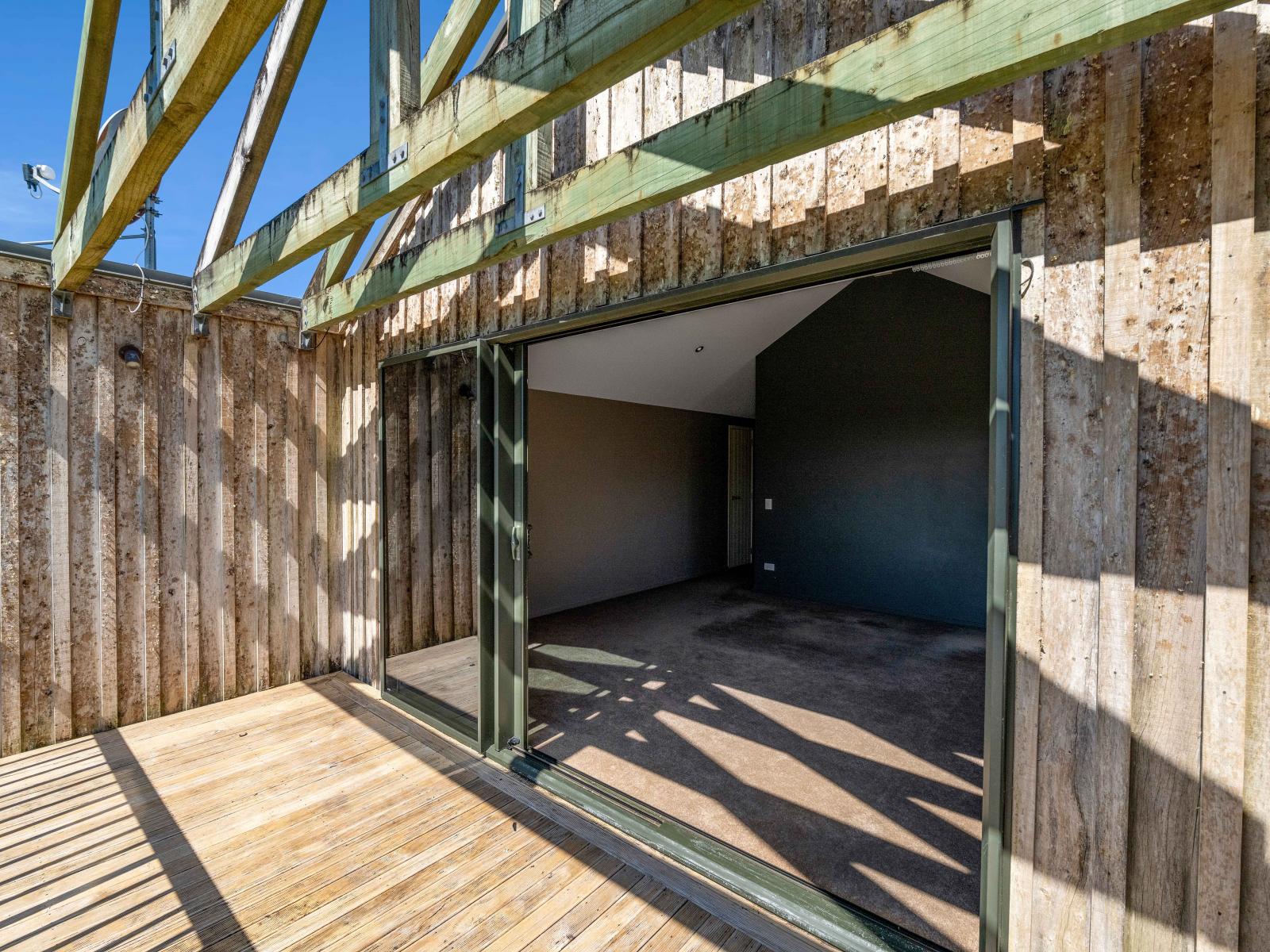 125 Bedford Road, Kaimiro