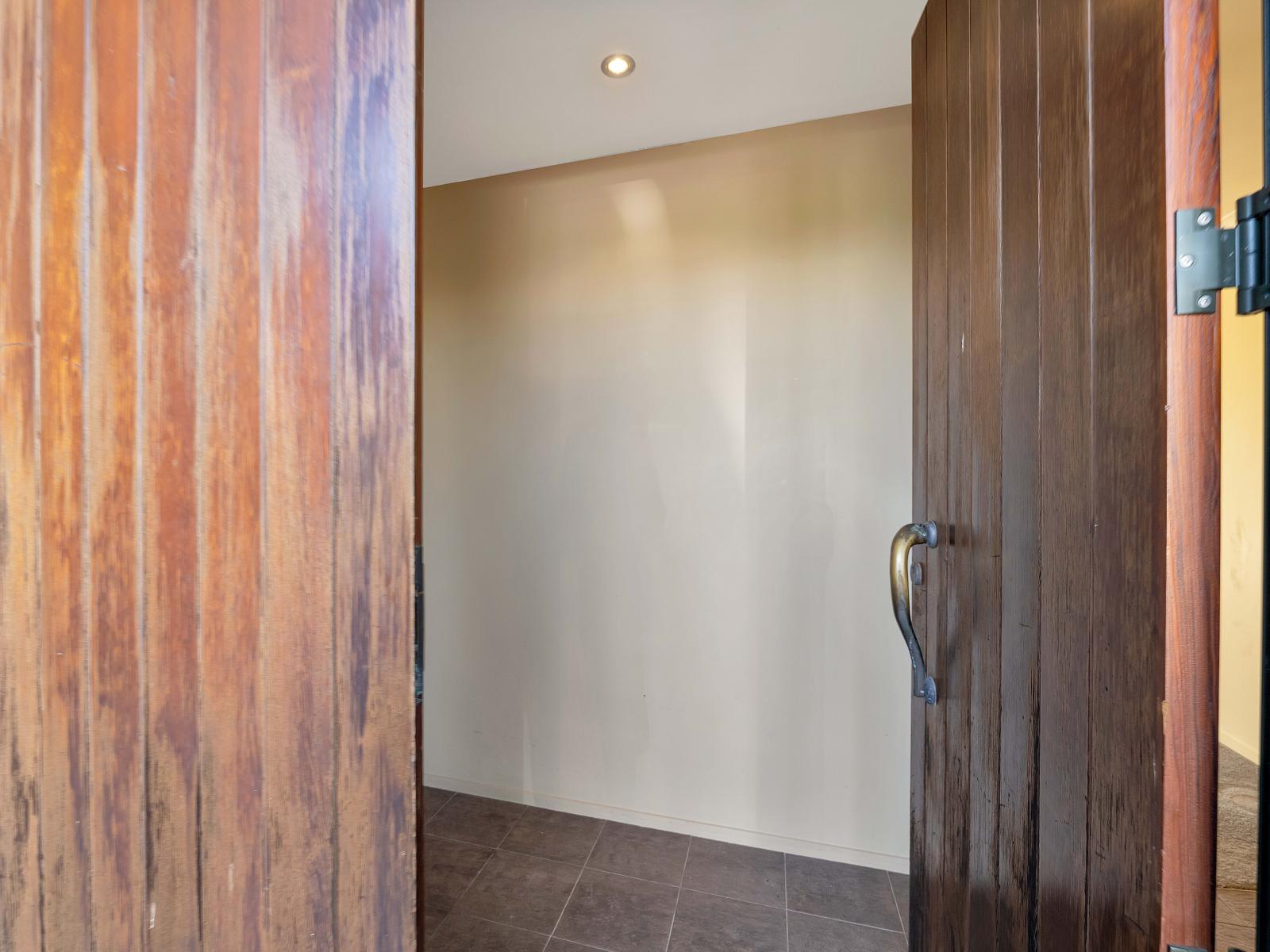 125 Bedford Road, Kaimiro