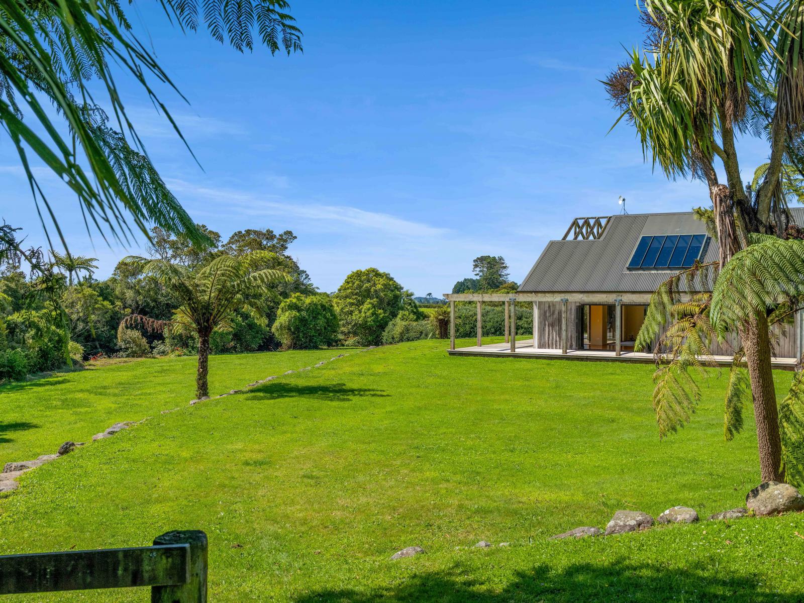 125 Bedford Road, Kaimiro