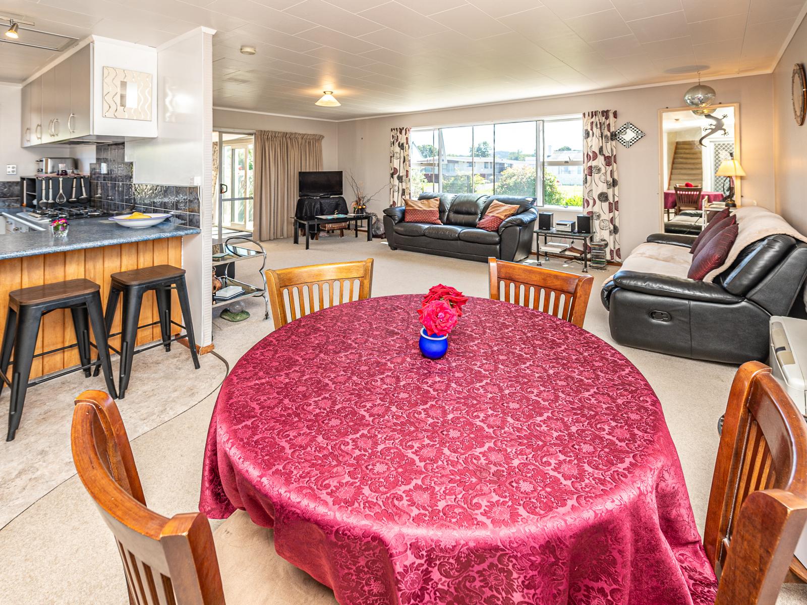 12 Hackett Street, Whanganui East