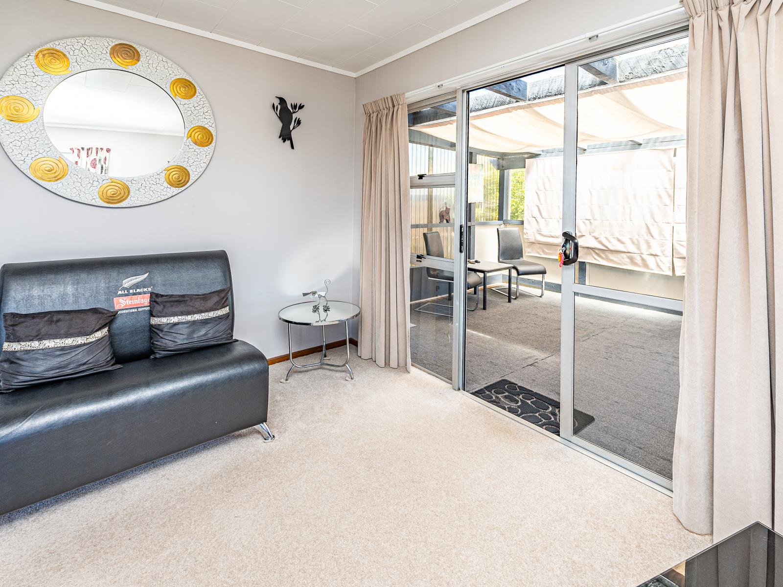 12 Hackett Street, Whanganui East