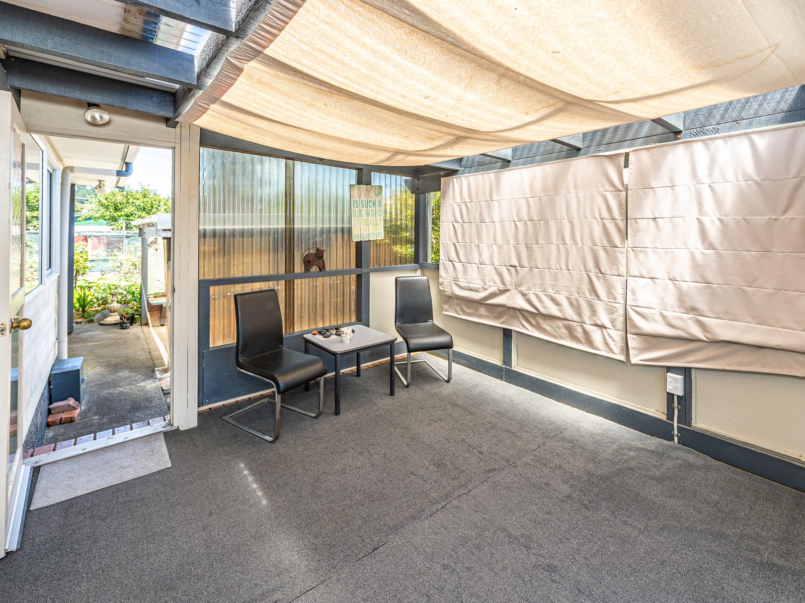 12 Hackett Street, Whanganui East