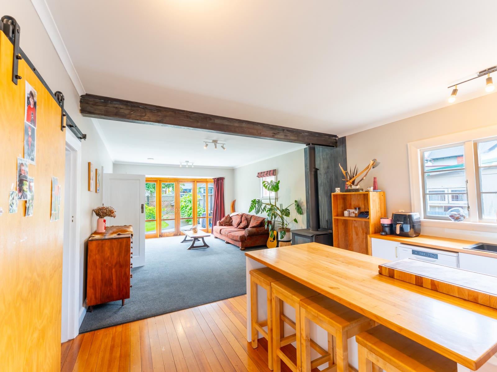 10 Grandi Avenue, Highfield