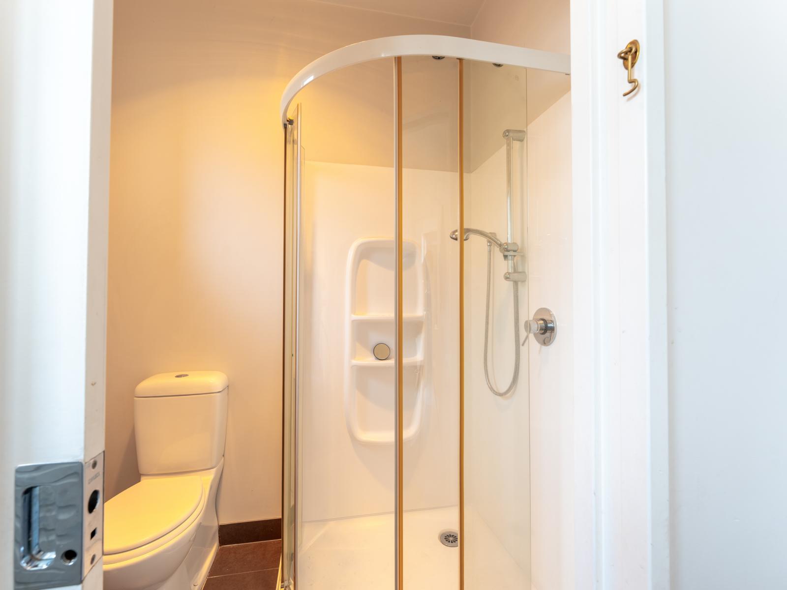 10 Grandi Avenue, Highfield