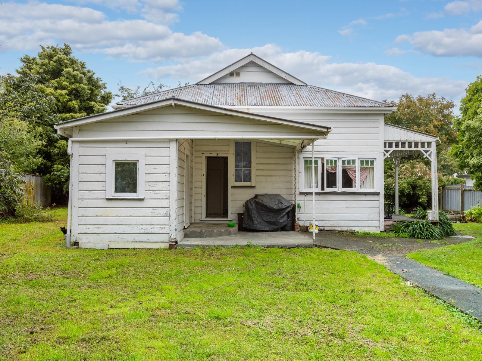 6 Carlson Street, Dannevirke