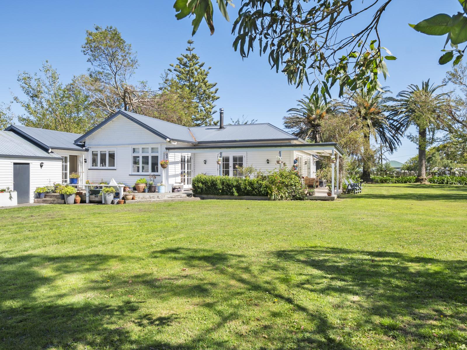 1347 Tennent Drive, Linton