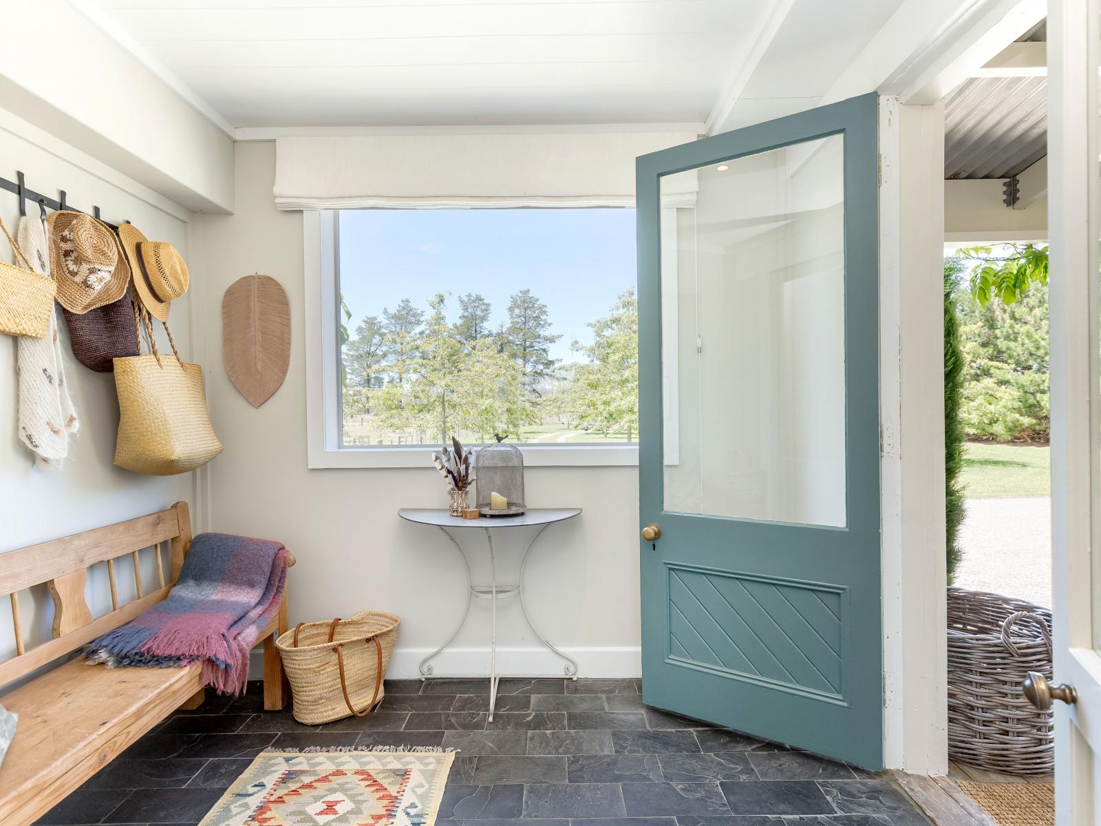 80 Battersea Road, Morisons Bush