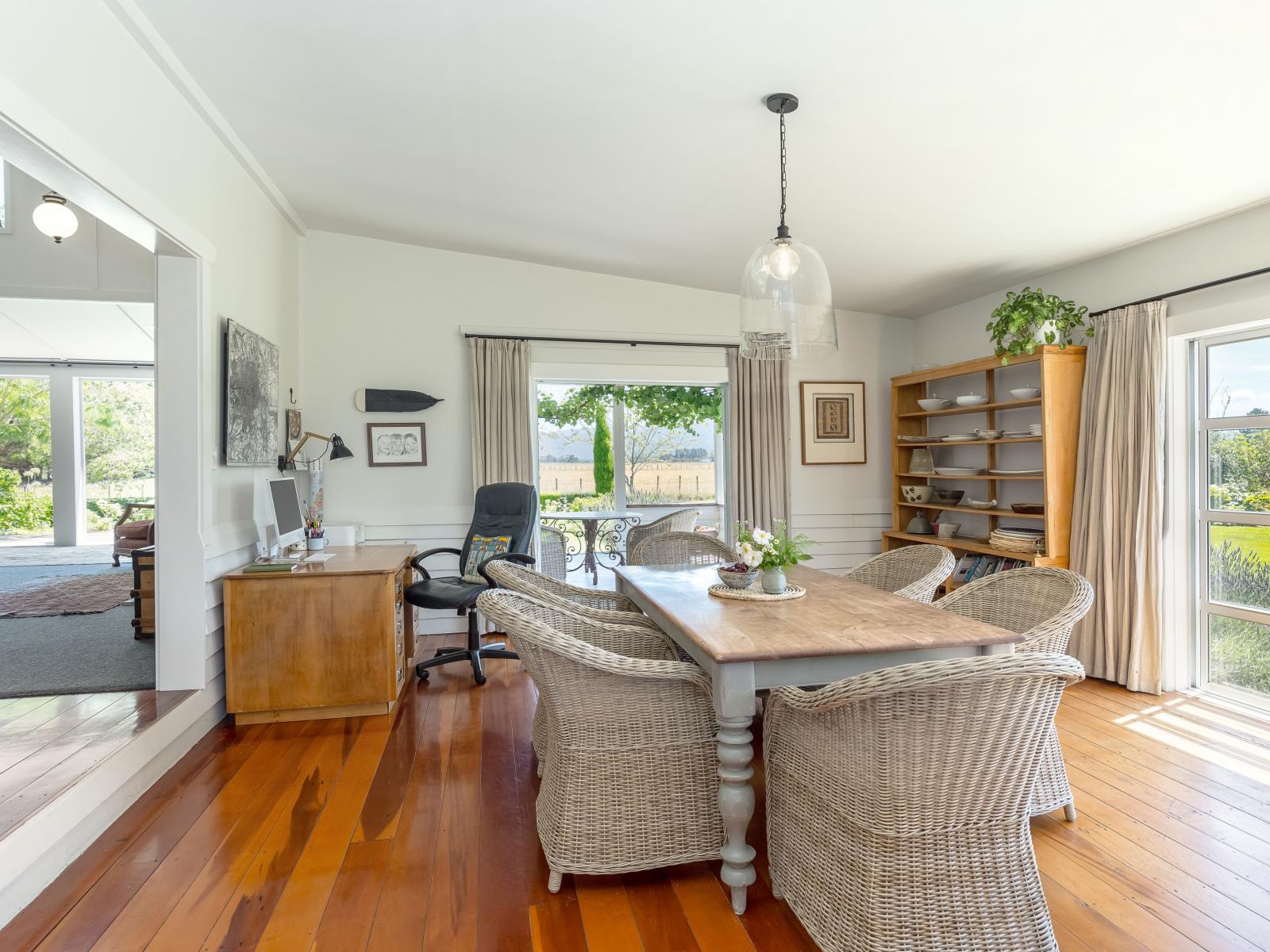 80 Battersea Road, Morisons Bush