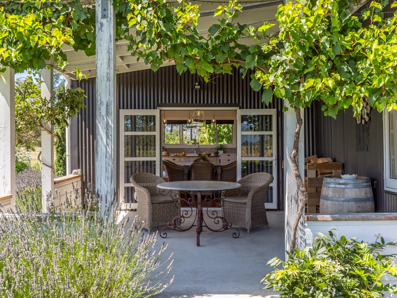 80 Battersea Road, Morisons Bush