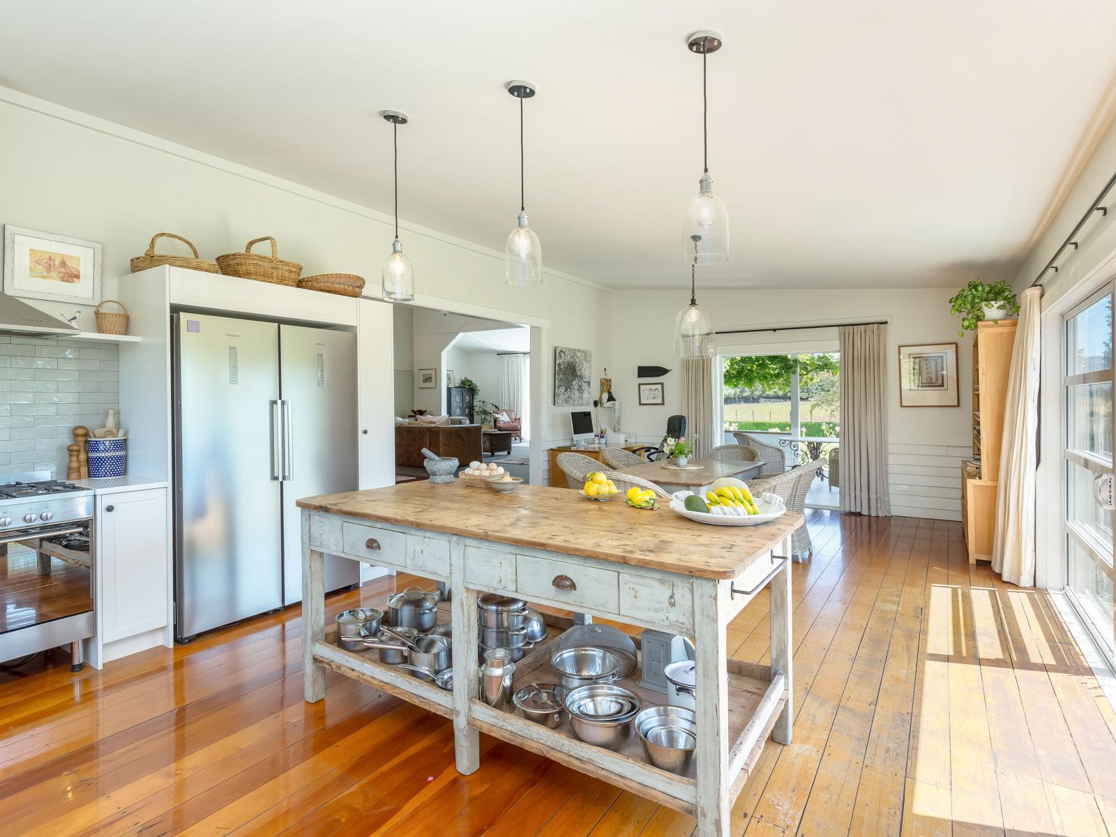 80 Battersea Road, Morisons Bush