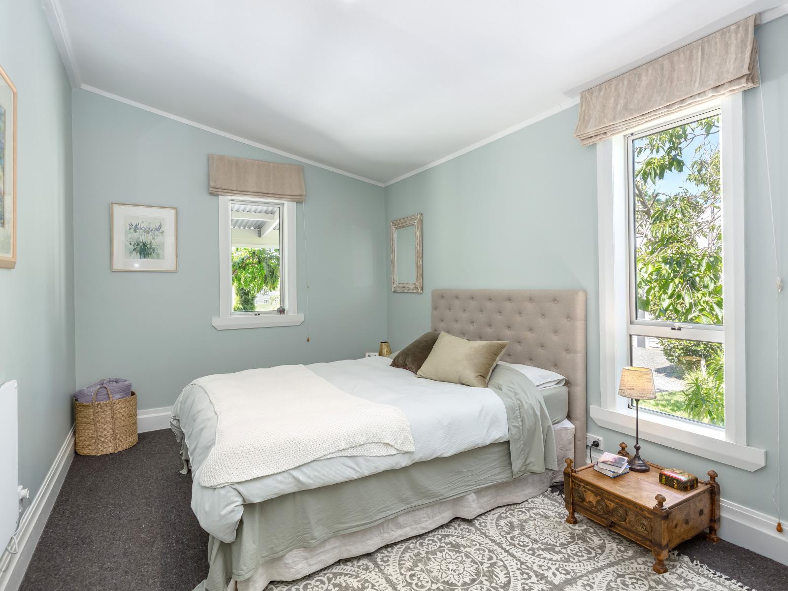 80 Battersea Road, Morisons Bush