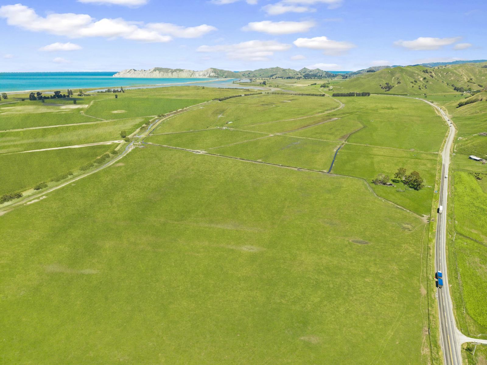 1343 Wharerata Road, Muriwai