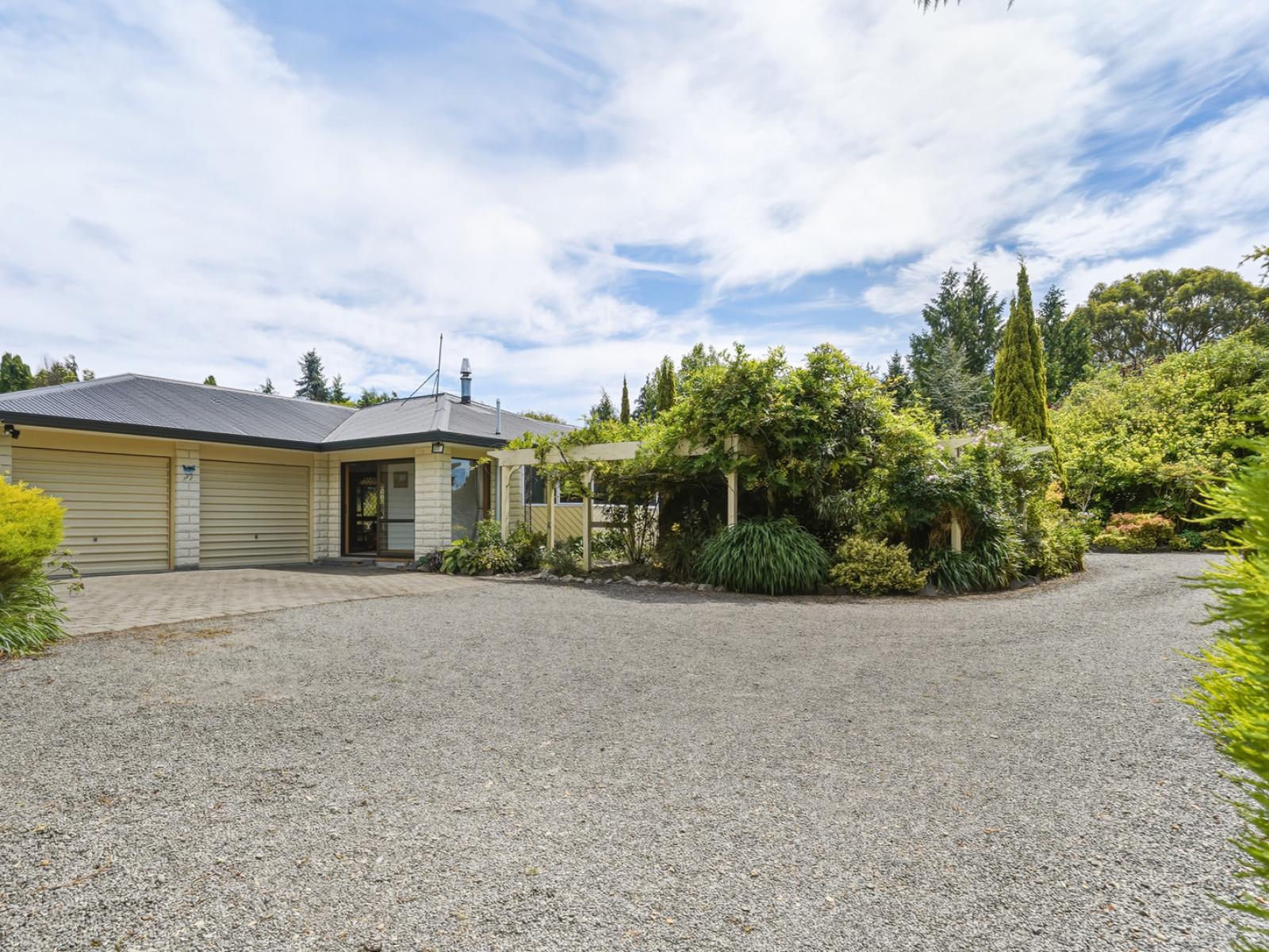 125 Forestry Road, Ashley