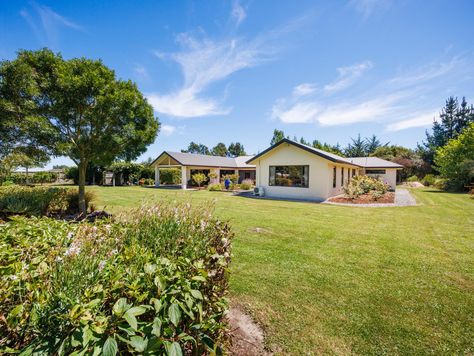 572 Taonui Road, Colyton