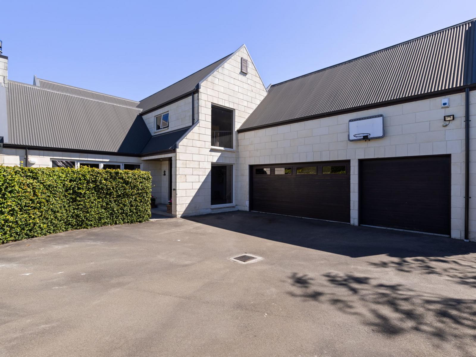 33 Royal Oak Drive, Kelvin Grove