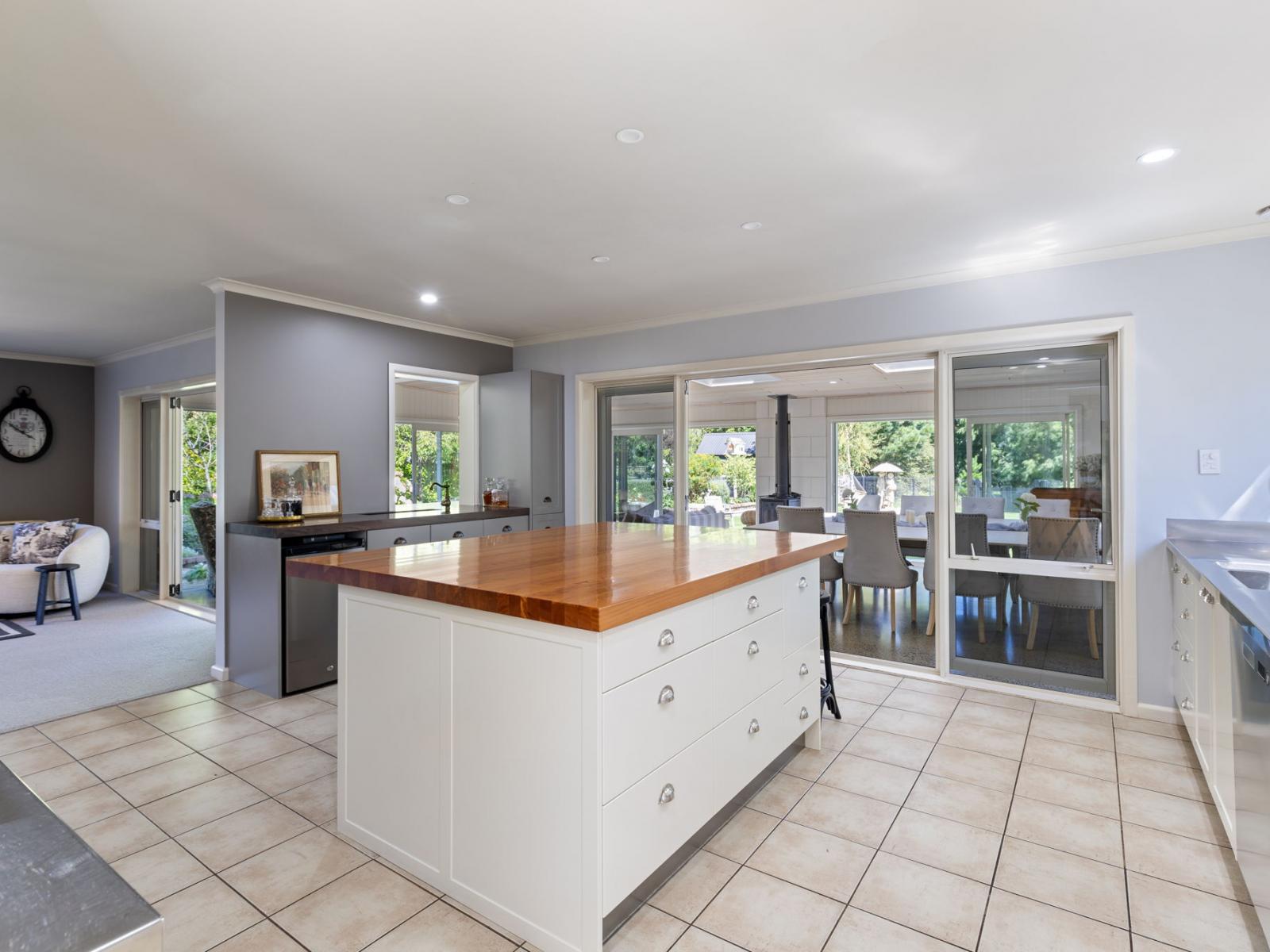 33 Royal Oak Drive, Kelvin Grove