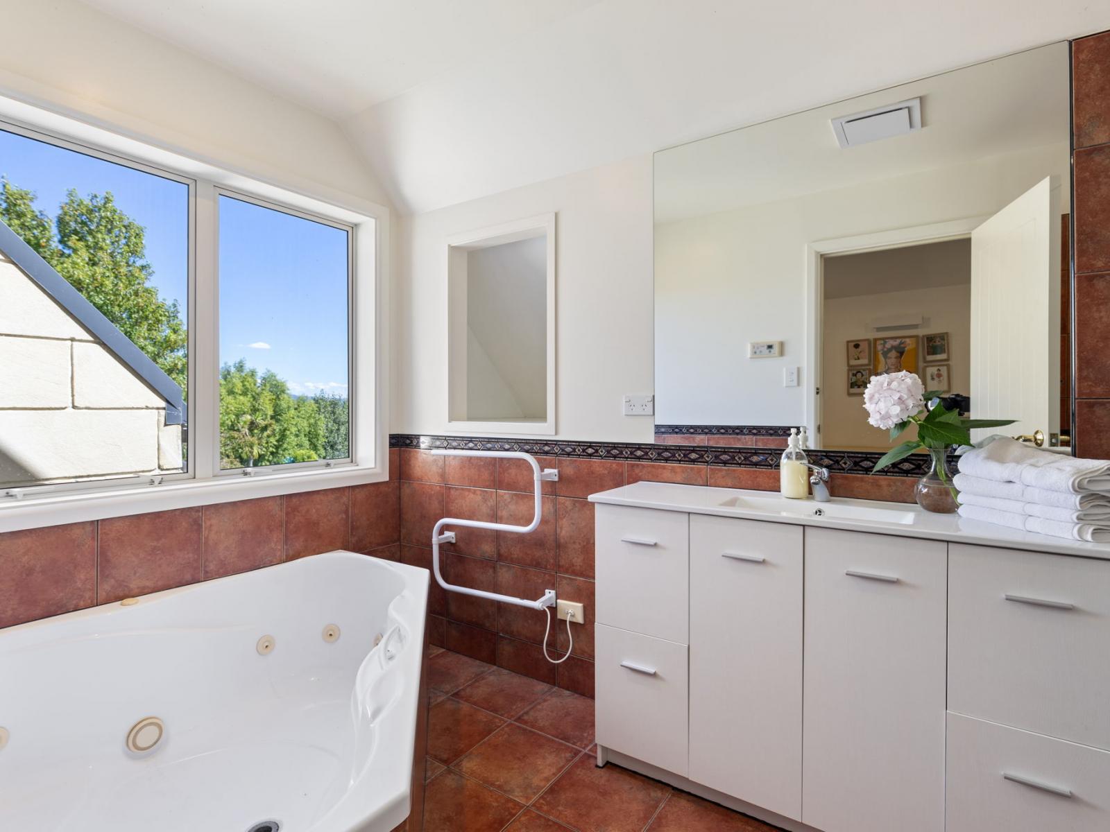 33 Royal Oak Drive, Kelvin Grove