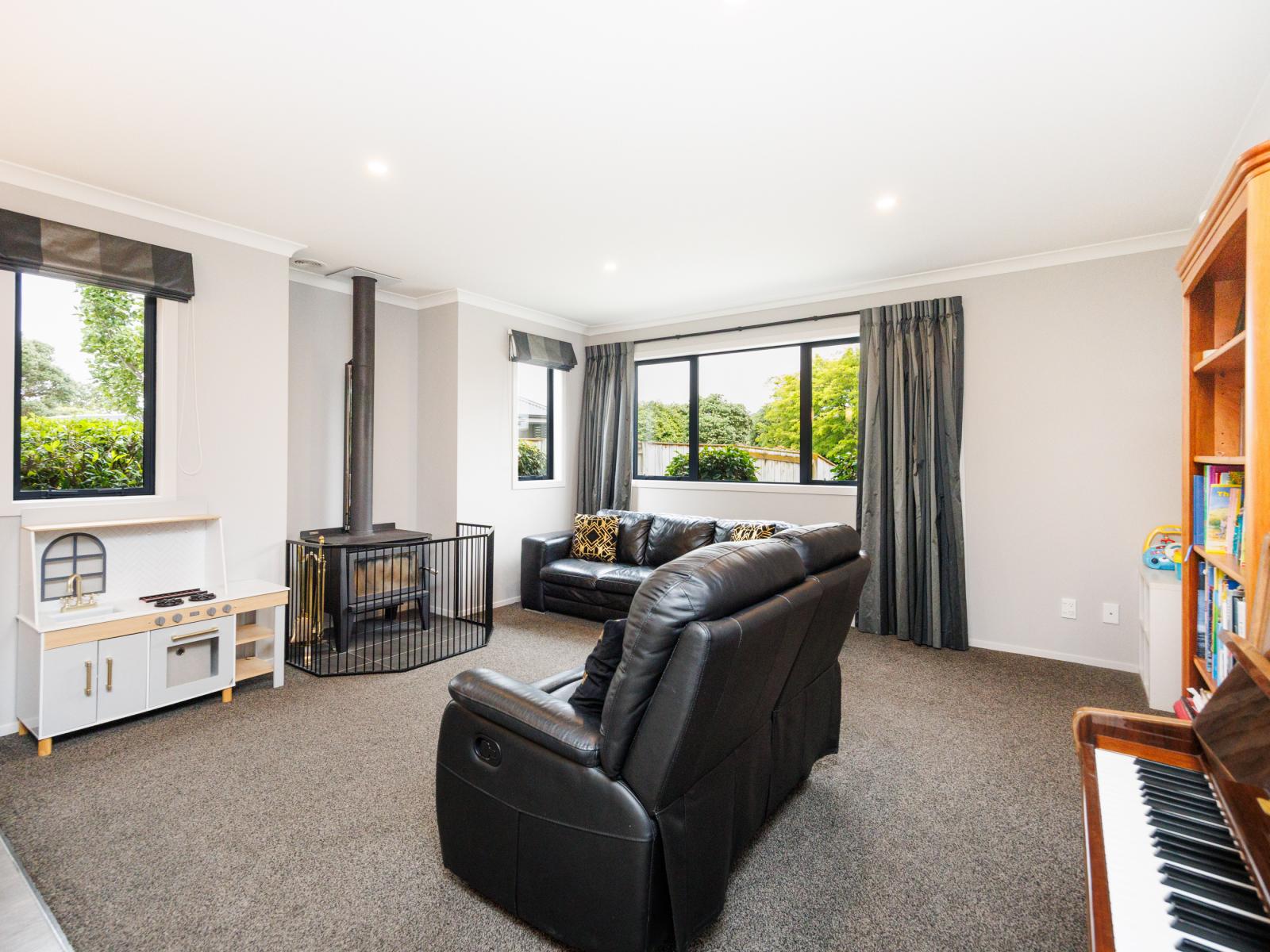 18 Oak Crescent, Ashhurst