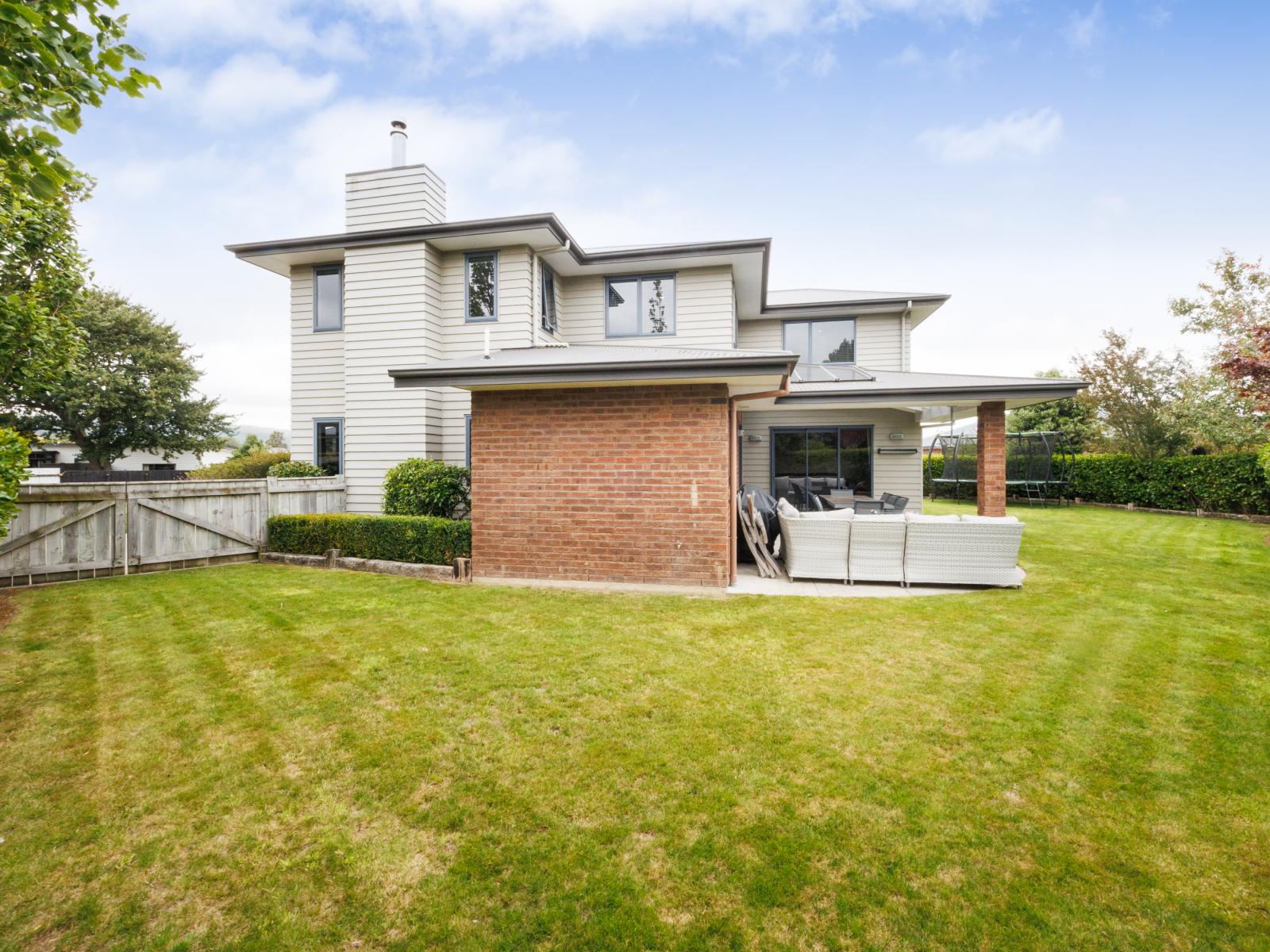 18 Oak Crescent, Ashhurst