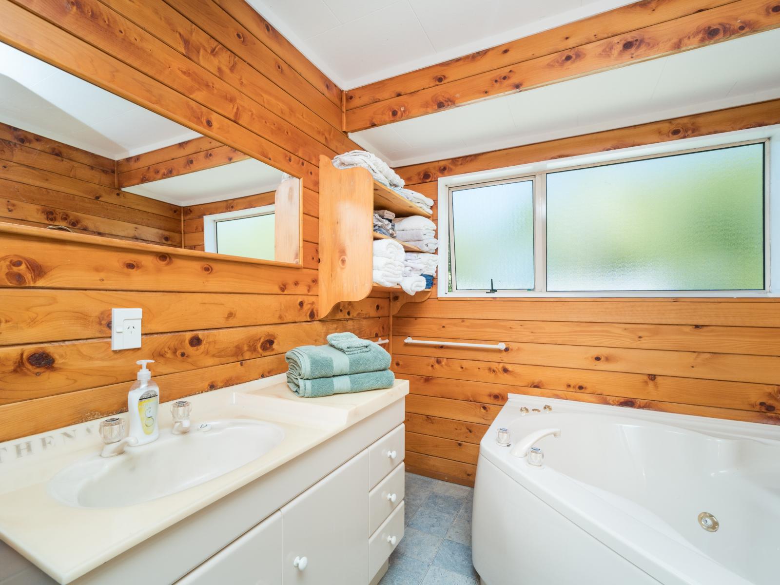 12A Carthew Street, Feilding