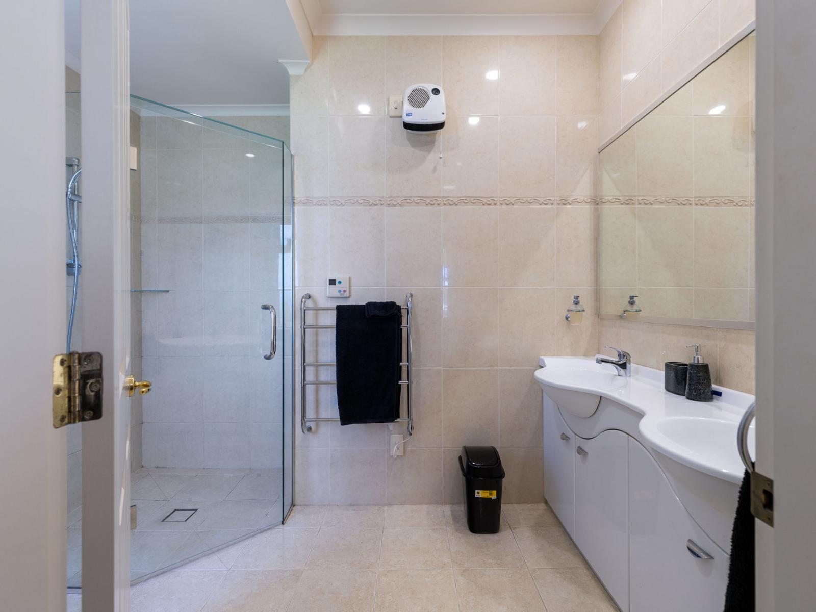 456 Stoney Creek Road, Kelvin Grove