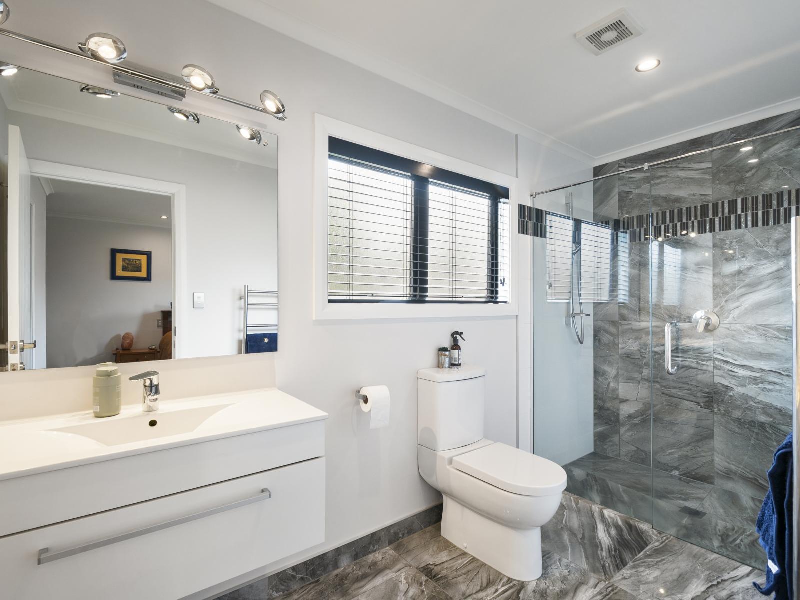 9 Saint Heliers Grove, Fitzherbert