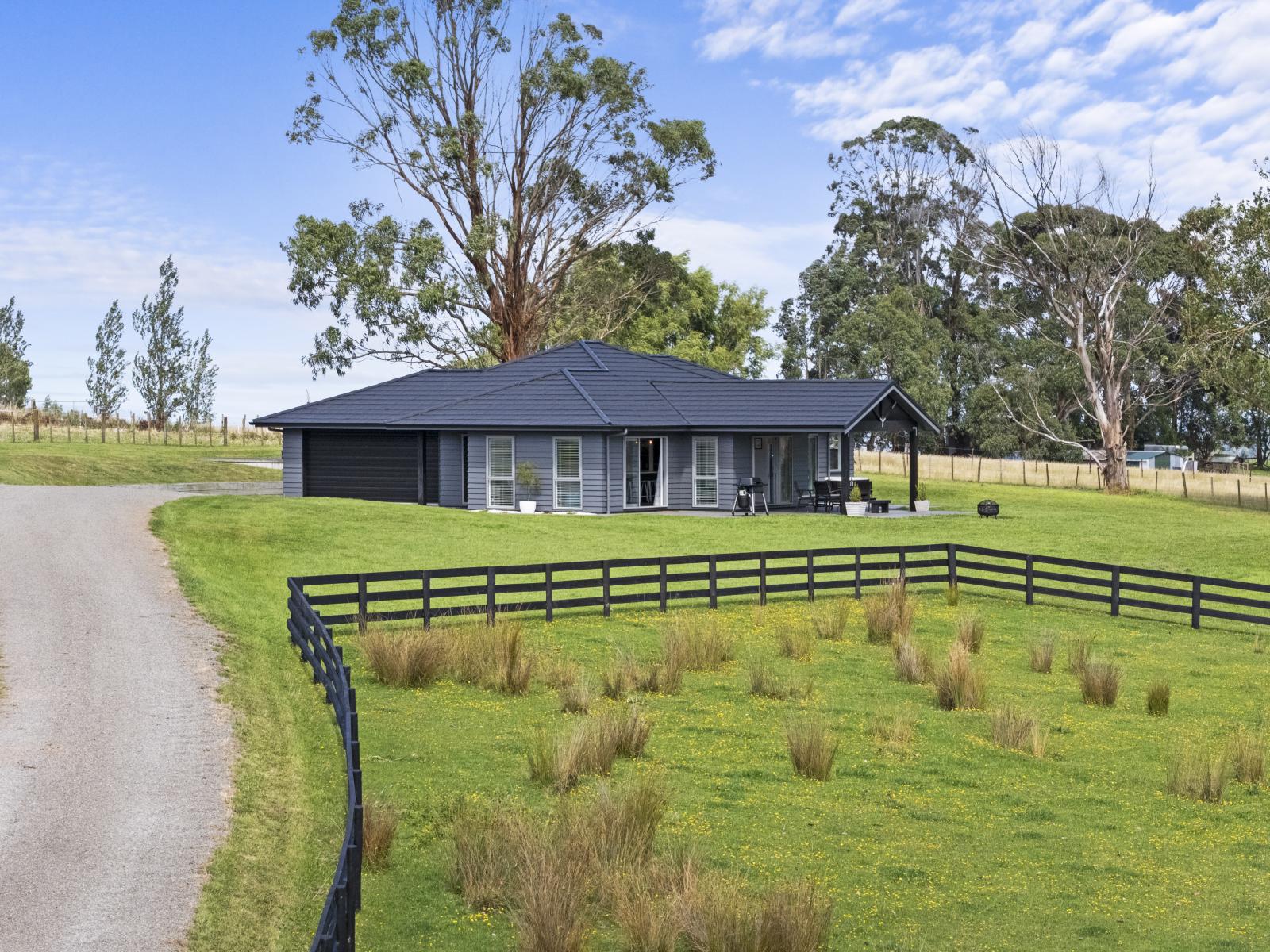 872A Reid Line East, Bunnythorpe
