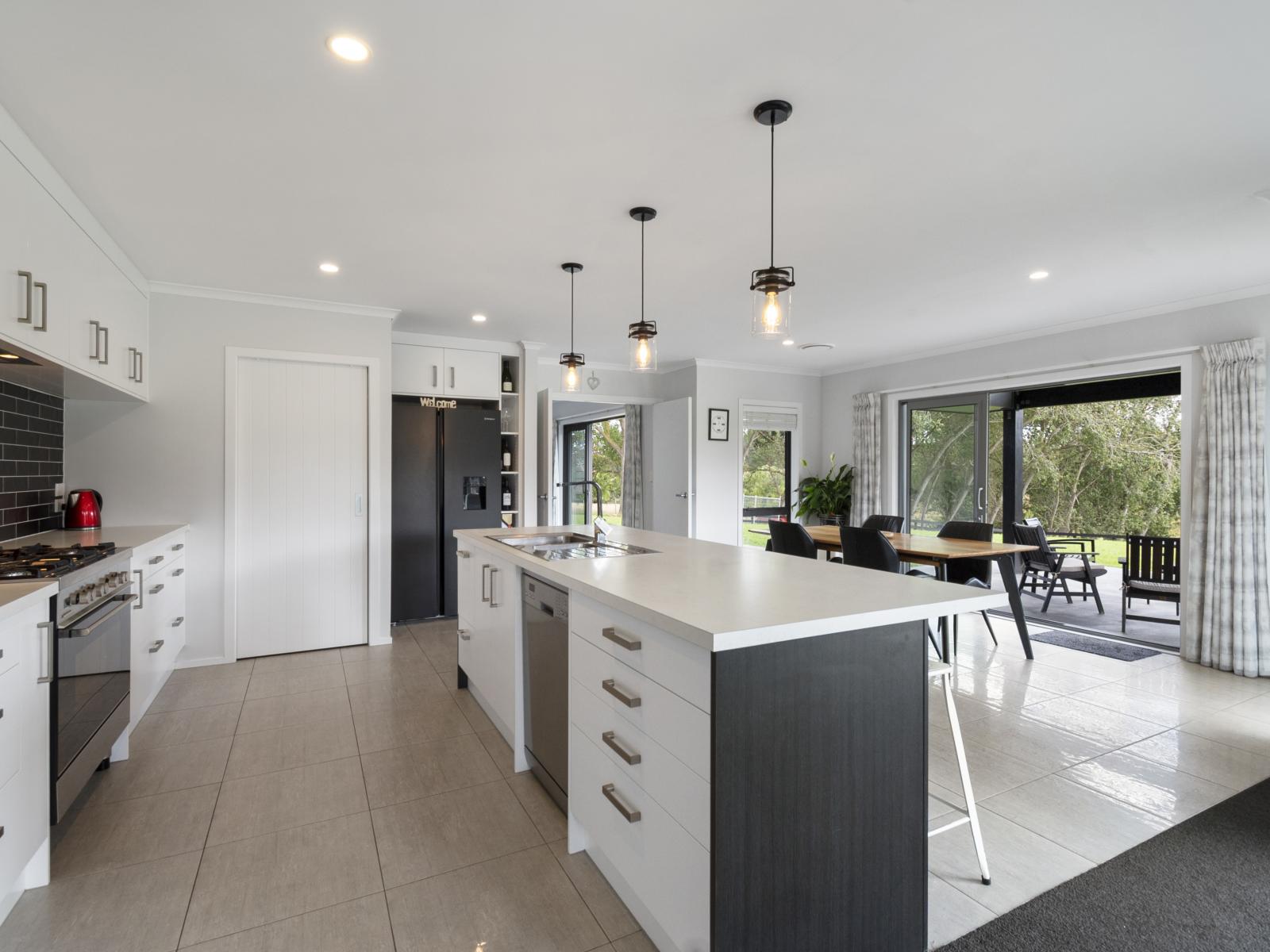 872A Reid Line East, Bunnythorpe